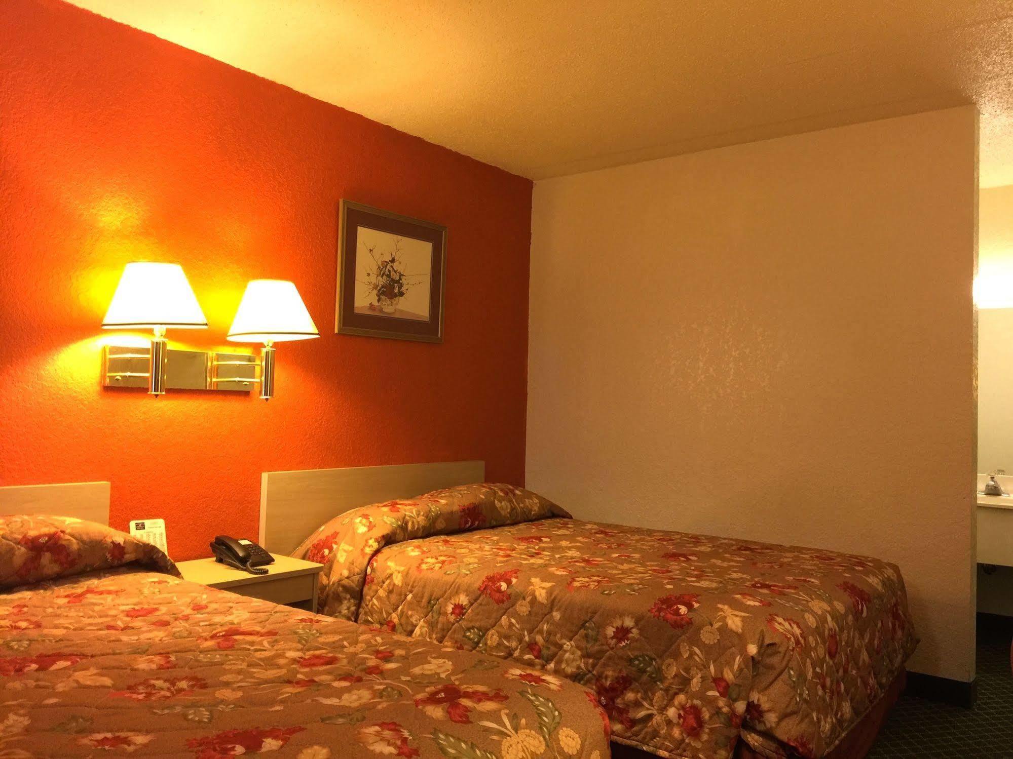 Qc Stay Inn Moline Εξωτερικό φωτογραφία
